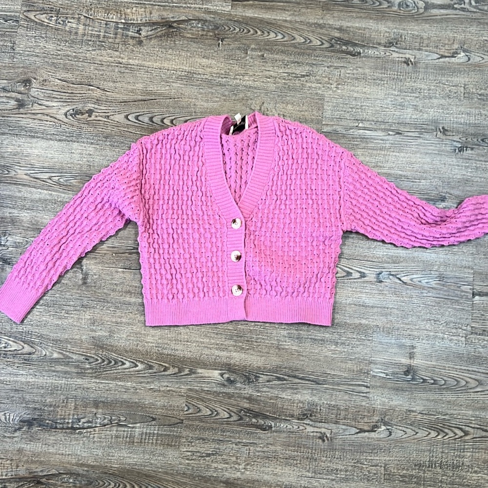 Pink knitted cardigan 💕